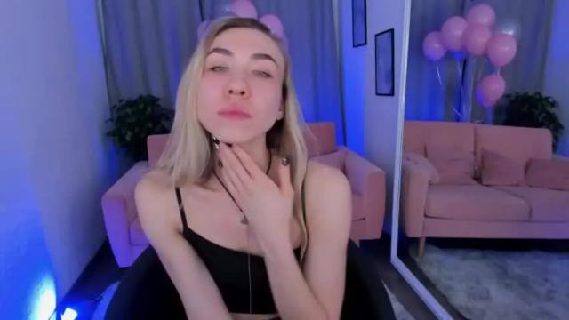 Image 12 of alise_spunks Stream on Chaturbate on 16 months ago