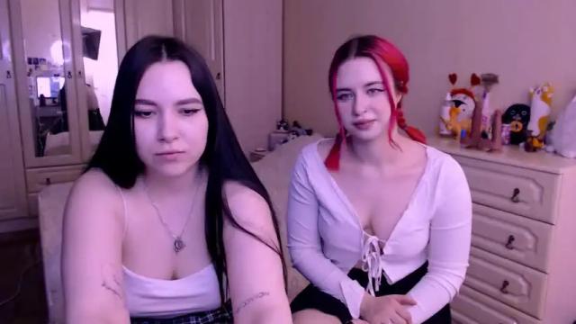 Image 2 of aliseblya Stream on Chaturbate on 16 months ago