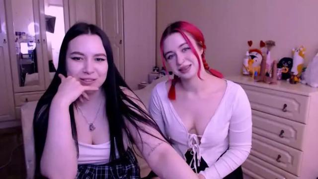 Image 4 of aliseblya Stream on Chaturbate on 16 months ago