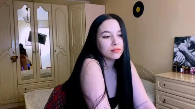 Image 8 of aliseblya Stream on Chaturbate on 13 months ago