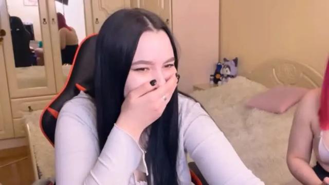 Image 7 of aliseblya Stream on Chaturbate on 13 months ago