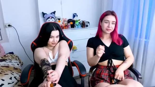 Image 2 of aliseblya Stream on Chaturbate on 13 months ago