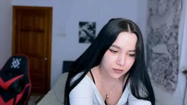 Image 10 of aliseblya Stream on Chaturbate on 13 months ago
