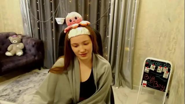 Image 11 of aliseemoon Stream on Chaturbate on 1 month ago