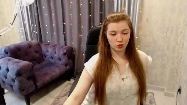 Image 2 of aliseemoon Stream on Chaturbate on 1 month ago