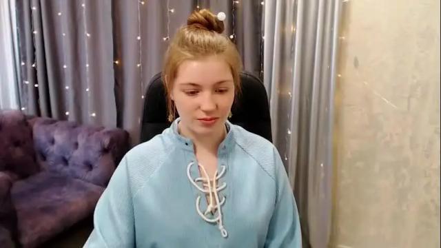 Image 10 of aliseemoon Stream on Chaturbate on 1 month ago