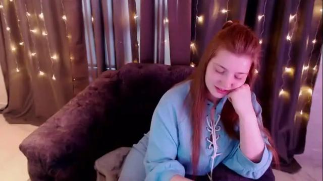 Image 11 of aliseemoon Stream on Chaturbate on 19 days ago