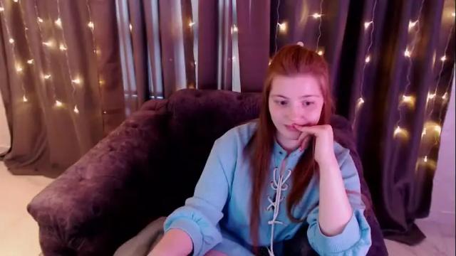 Image 12 of aliseemoon Stream on Chaturbate on 19 days ago