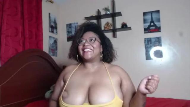 Image 4 of alisha_charm1 Stream on Chaturbate on 15 months ago