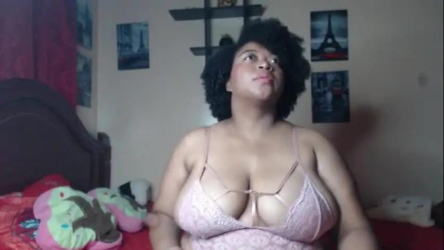 Image 8 of alisha_charm1 Stream on Chaturbate on 28 days ago