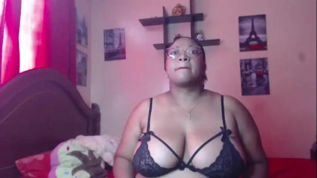 Image 3 of alisha_charm1 Stream on Chaturbate on 5 months ago