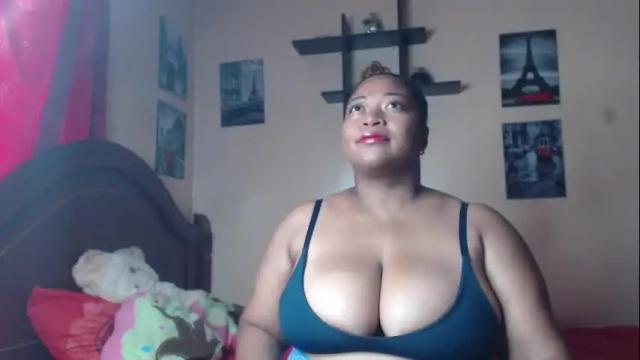 Image 3 of alisha_charm1 Stream on Chaturbate on 5 months ago