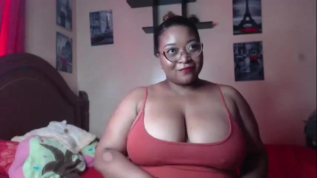 Image 11 of alisha_charm1 Stream on Chaturbate on 4 months ago