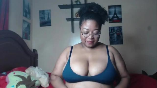 Image 12 of alisha_charm1 Stream on Chaturbate on 3 months ago