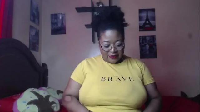 Image 3 of alisha_charm1 Stream on Chaturbate on 3 months ago