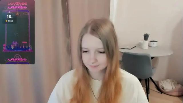 Image 7 of alisha_ley Stream on Chaturbate on 2 months ago