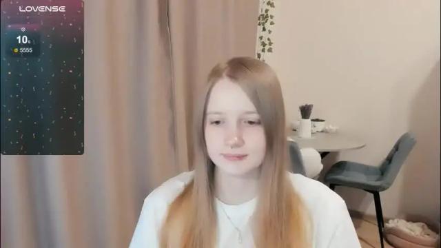 Image 2 of alisha_ley Stream on Chaturbate on 2 months ago