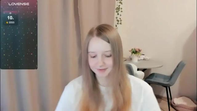 Image 10 of alisha_ley Stream on Chaturbate on 1 month ago
