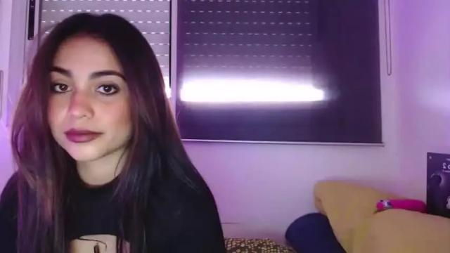 Image 12 of alishafoxxx Stream on Chaturbate on 15 months ago