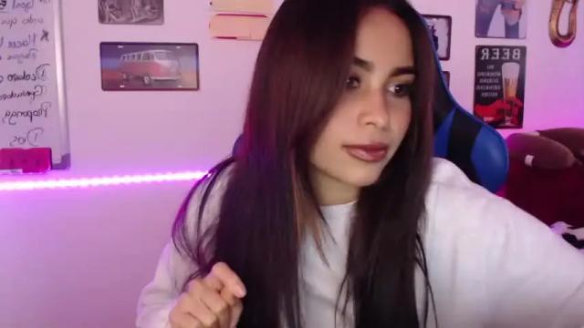 Image 7 of alishafoxxx Stream on Chaturbate on 15 months ago