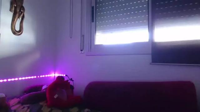 Image 2 of alishafoxxx Stream on Chaturbate on 15 months ago