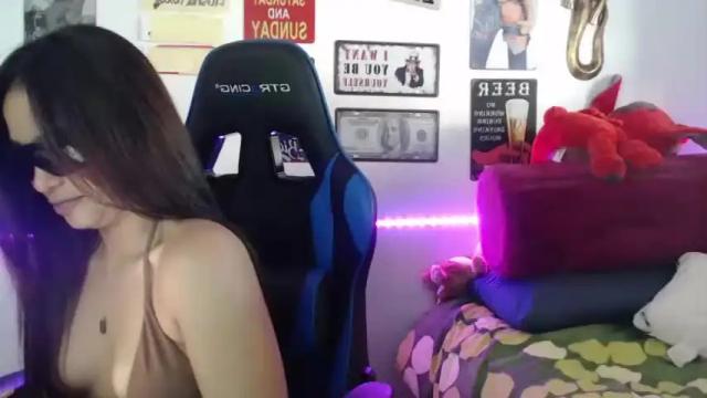 Image 3 of alishafoxxx Stream on Chaturbate on 22 months ago