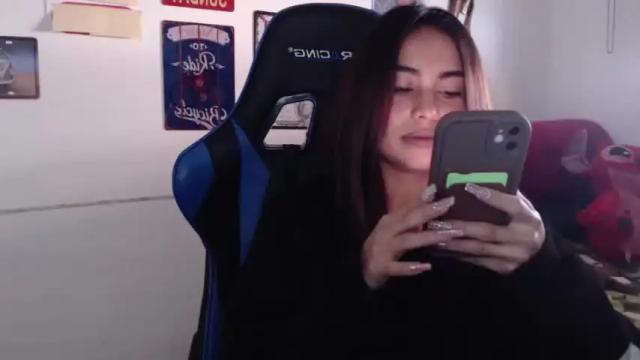 Thumbnail 1, alishafoxxx's Stream at Chaturbate, 14 months ago