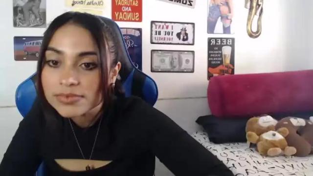 Image 10 of alishafoxxx Stream on Chaturbate on 14 months ago