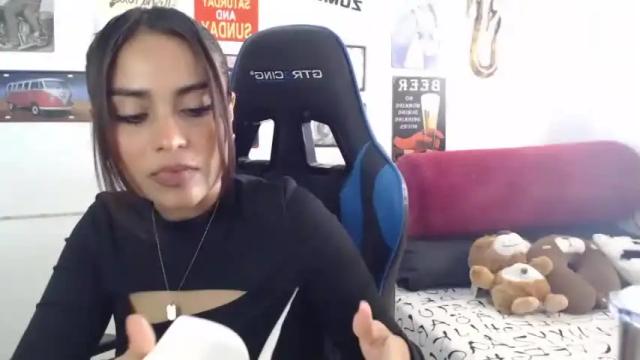 Image 2 of alishafoxxx Stream on Chaturbate on 14 months ago