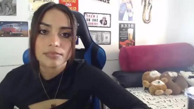 Image 3 of alishafoxxx Stream on Chaturbate on 14 months ago