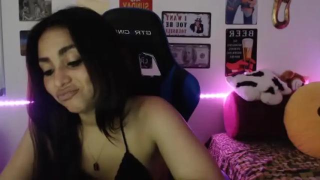 Image 10 of alishafoxxx Stream on Chaturbate on 14 months ago
