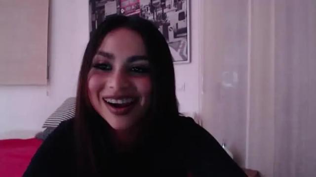 Image 8 of alishafoxxx Stream on Chaturbate on 14 months ago