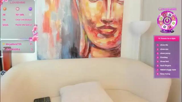 Image 12 of alishaindia Stream on Chaturbate on 2 months ago