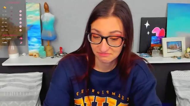 Image 8 of alishamurray Stream on Chaturbate on 15 months ago
