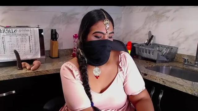 Image 8 of alishasajani Stream on Chaturbate on 16 months ago