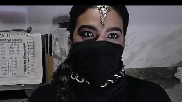 Image 2 of alishasajani Stream on Chaturbate on 15 months ago