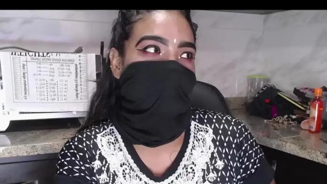 Image 6 of alishasajani Stream on Chaturbate on 15 months ago
