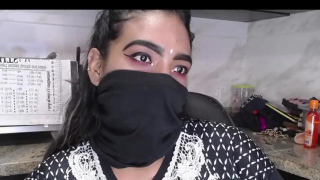 Image 7 of alishasajani Stream on Chaturbate on 15 months ago