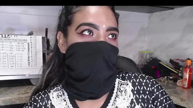 Image 8 of alishasajani Stream on Chaturbate on 15 months ago