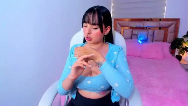 Image 12 of alisia_rose Stream on Chaturbate on 3 months ago