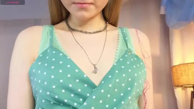 Image 6 of alisia_spinnet Stream on Chaturbate on 12 months ago