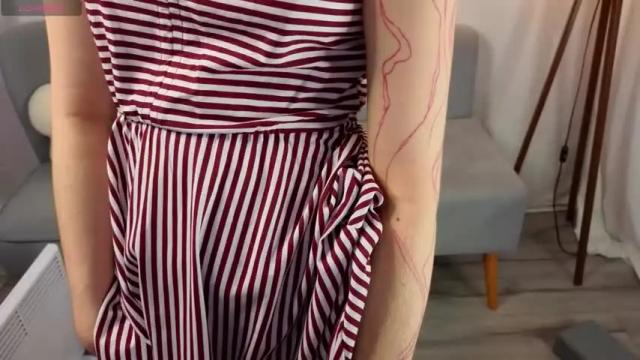 Image 3 of alisia_spinnet Stream on Chaturbate on 12 months ago