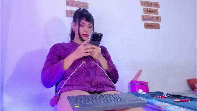 Image 3 of alisiacollinsss Stream on Chaturbate on 2 months ago