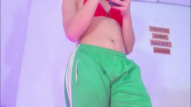 Image 2 of alisiacollinsss Stream on Chaturbate on 2 months ago