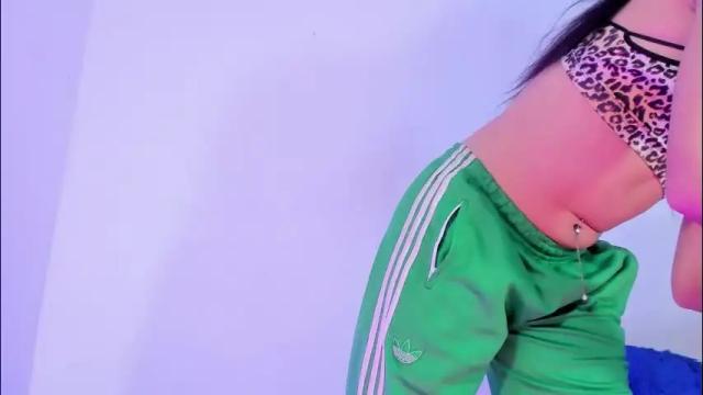 Image 4 of alisiacollinsss Stream on Chaturbate on 2 months ago