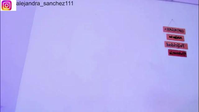 Image 11 of alisiacollinsss Stream on Chaturbate on 1 month ago