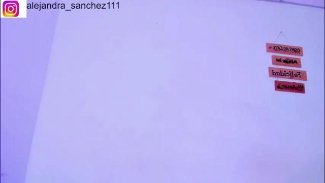 Image 12 of alisiacollinsss Stream on Chaturbate on 1 month ago