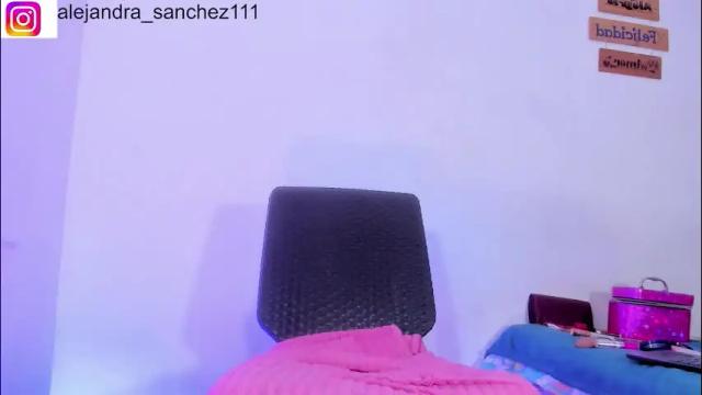 Image 3 of alisiacollinsss Stream on Chaturbate on 1 month ago