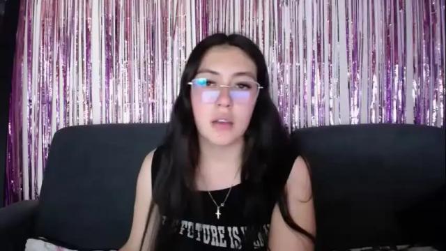 Image 3 of alison1516 Stream on Chaturbate on 3 months ago