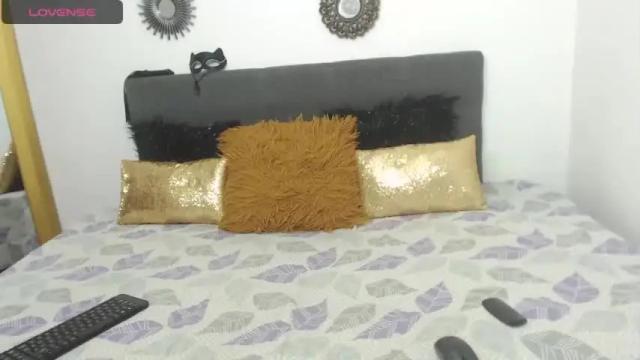 Image 7 of alison__taylor_ Stream on Chaturbate on 21 months ago